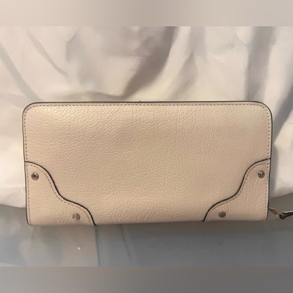Coach Cream Leather Wallet - Picture 3 of 3